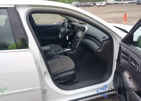 2015 Chevrolet Malibu 1Lt from USA, damaged, VIN 1G11C5SL8FF111961